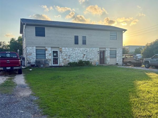 901 Glass DR, Unit A, Leander, TX 78641