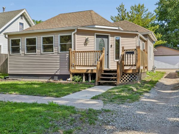 1611 Mamie Eisenhower Avenue, Boone, IA 50036