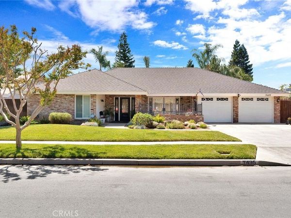 7495 N Flora Avenue, Fresno, CA 93720