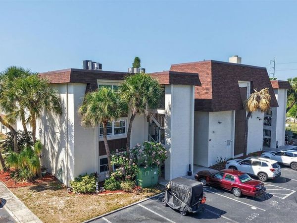 6370 1ST STREET N, Unit 202, ST PETERSBURG, FL 33702