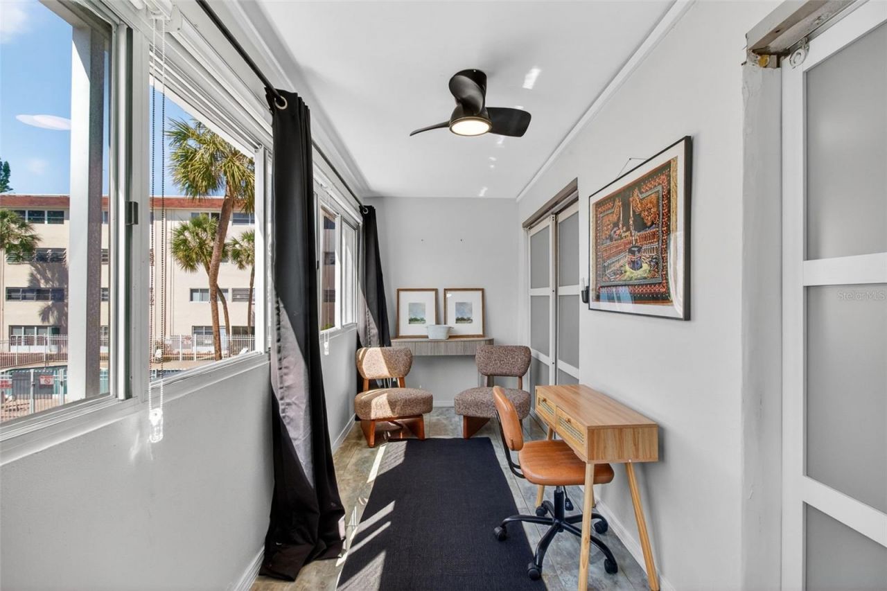 6370 1st Street N, Unit 202, Saint Petersburg, FL 33702 Photo
