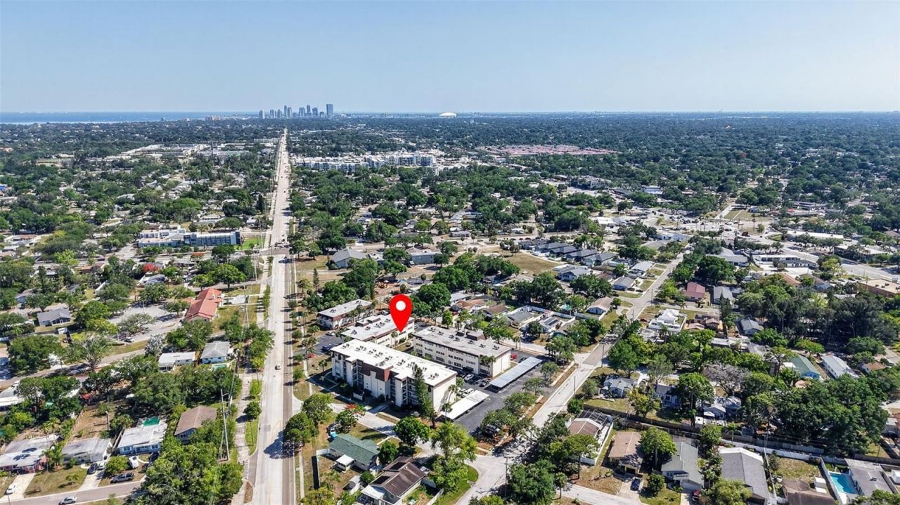 6370 1st Street N, Unit 202, Saint Petersburg, FL 33702 Photo