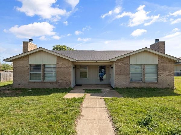 7316 Davis Boulevard, North Richland Hills, TX 76182