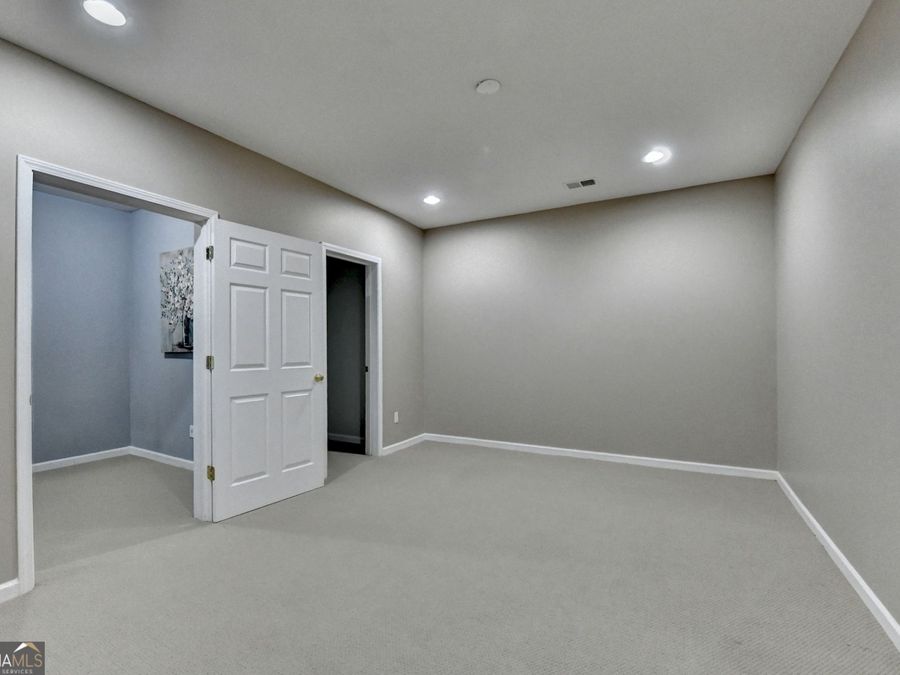 Property Image 87