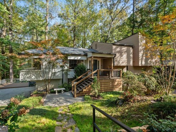 3467 Shawnee Trail SE, Smyrna, GA 30080