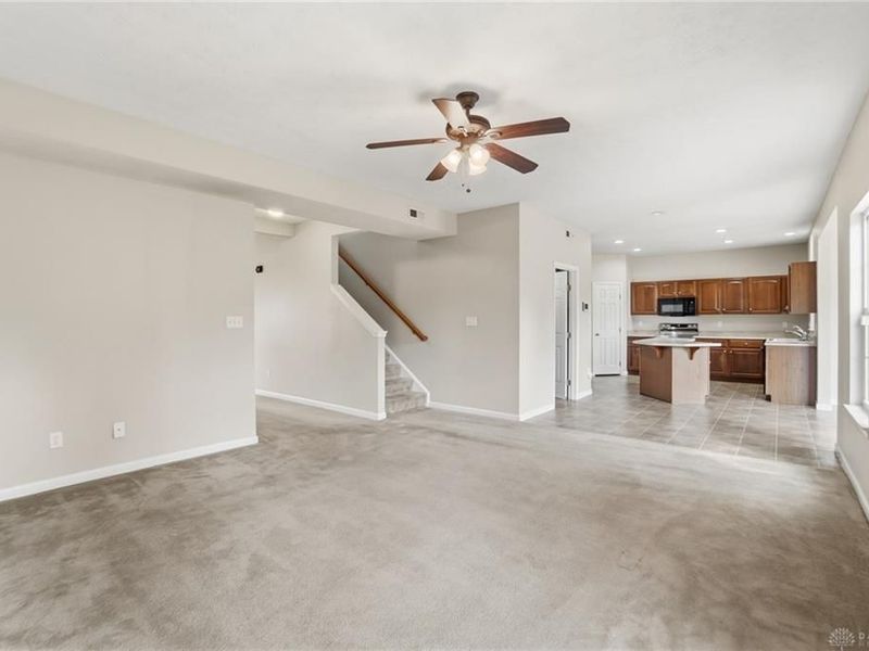 618 Chapelgate Drive, Fairborn, OH 45324 Photo 12
