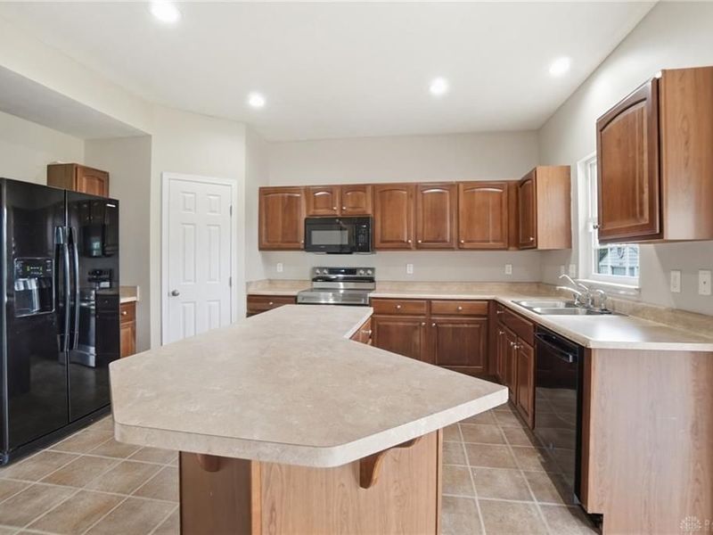 618 Chapelgate Drive, Fairborn, OH 45324 Photo 15