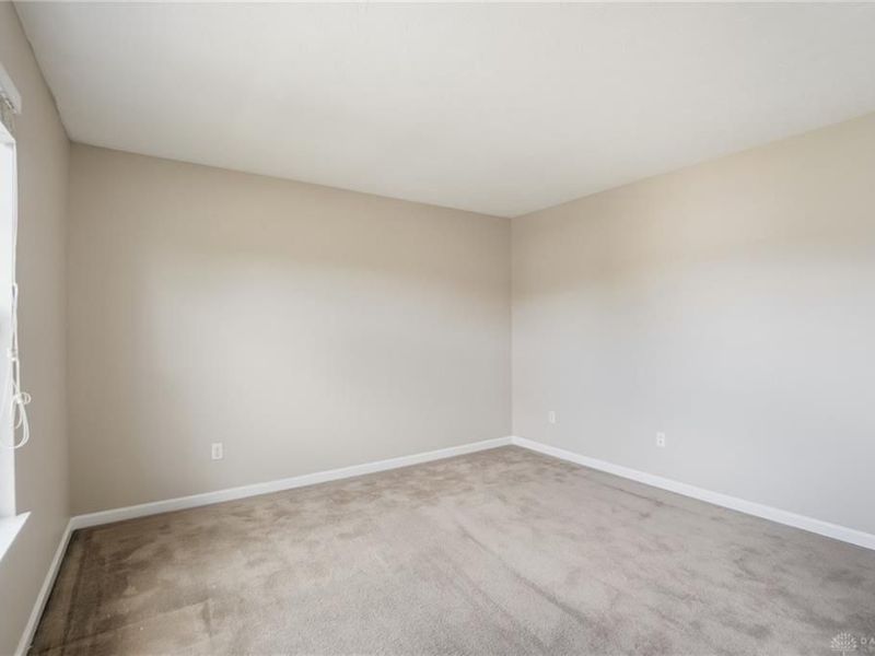 618 Chapelgate Drive, Fairborn, OH 45324 Photo 23