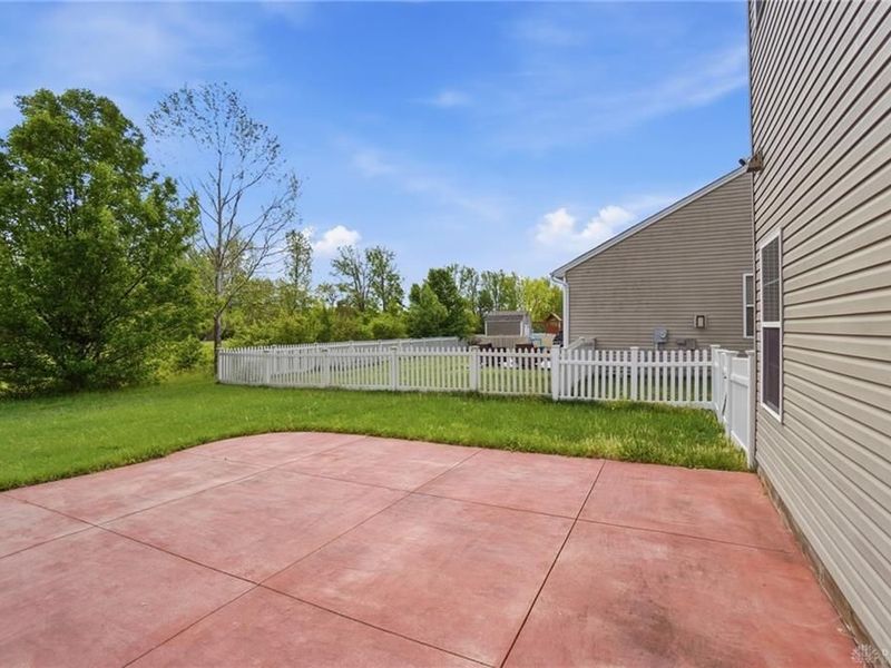 618 Chapelgate Drive, Fairborn, OH 45324 Photo 41