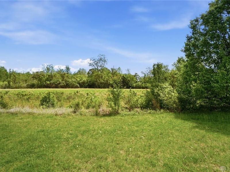 618 Chapelgate Drive, Fairborn, OH 45324 Photo 44