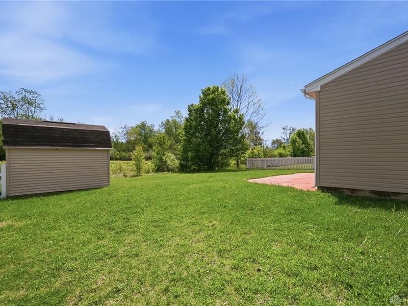 618 Chapelgate Drive, Fairborn, OH 45324 Photo 46