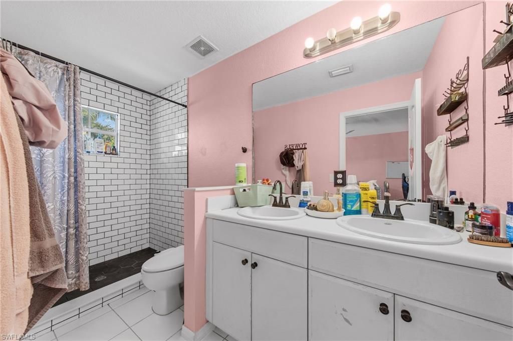 8587 Athena Ct, Lehigh Acres, FL 33971 Photo