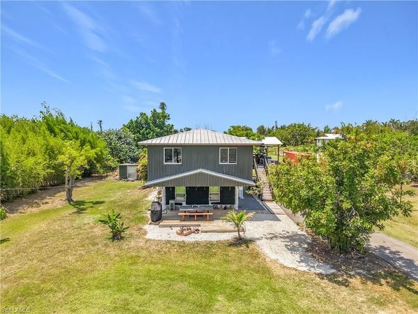 4549 Courtney RD, ST. JAMES CITY, FL 33956