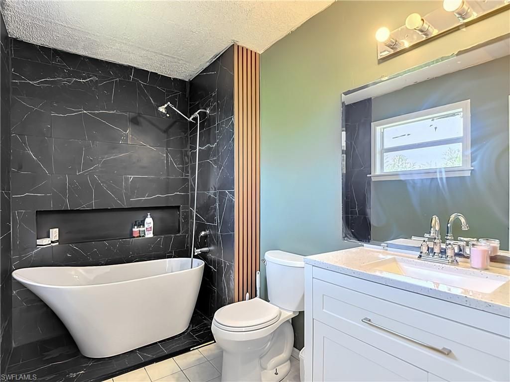 4549 Courtney Rd, Saint James City, FL 33956 Photo