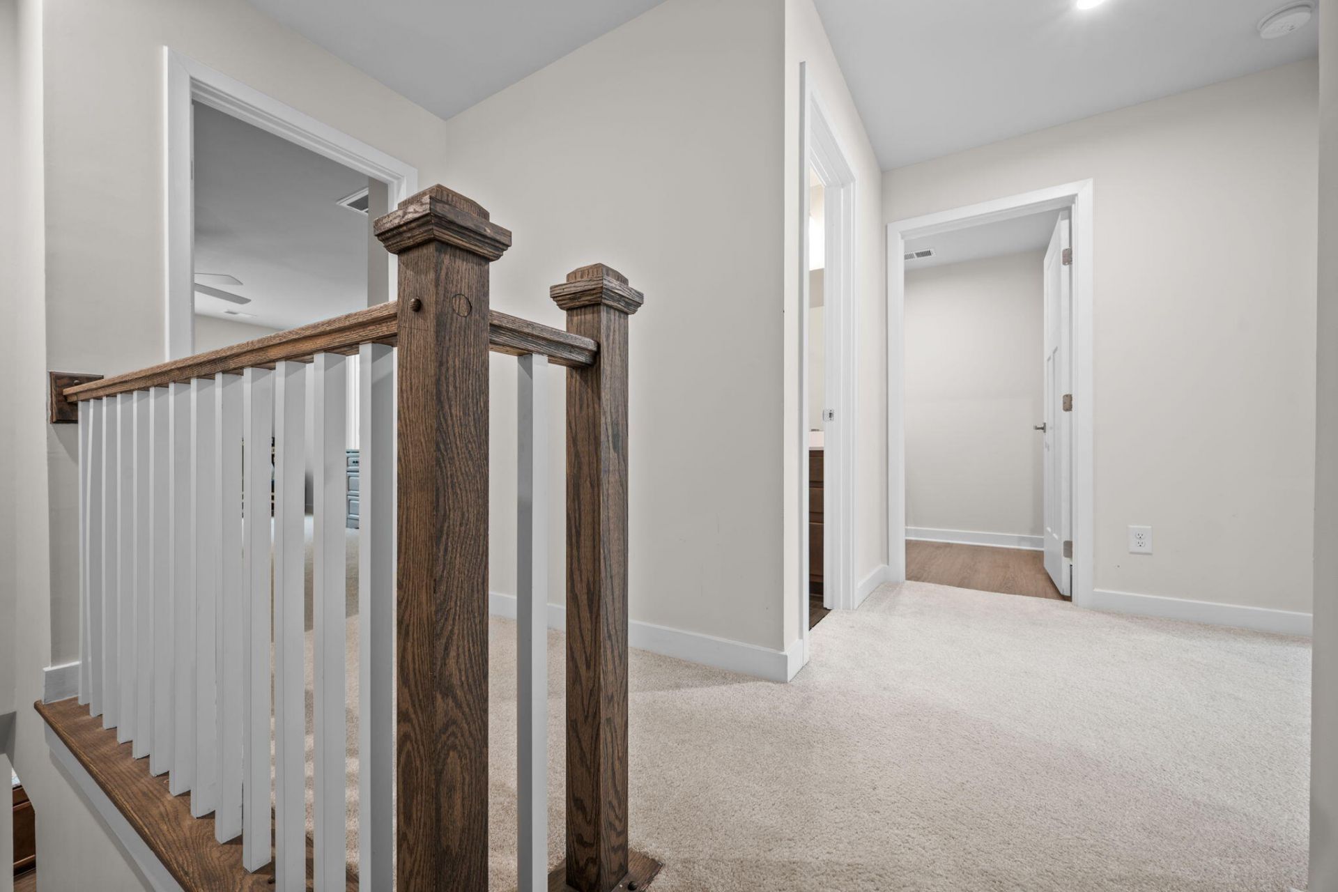 1051 Crescent Cove Lane Photo 20