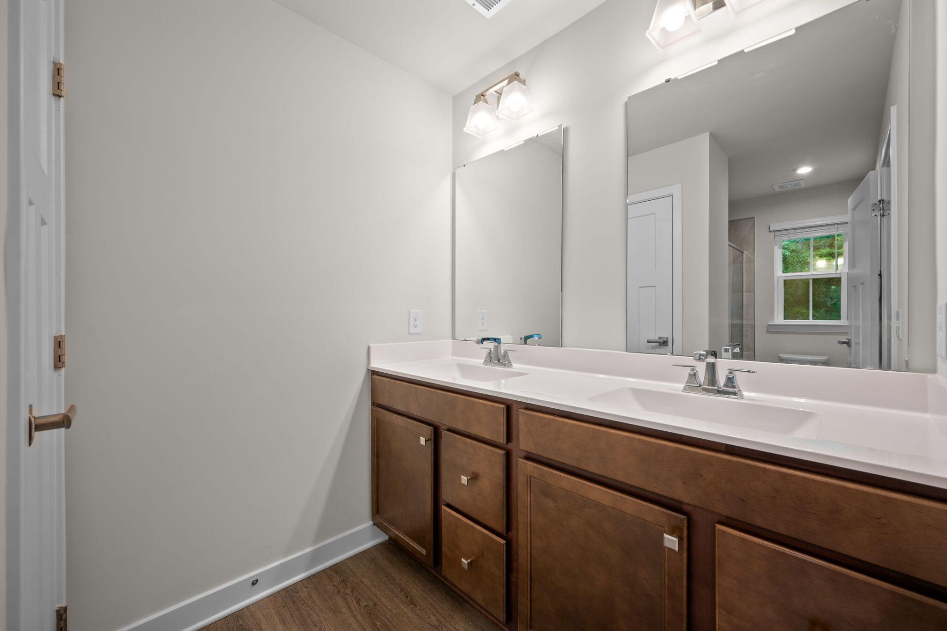 1051 Crescent Cove Lane Photo 23