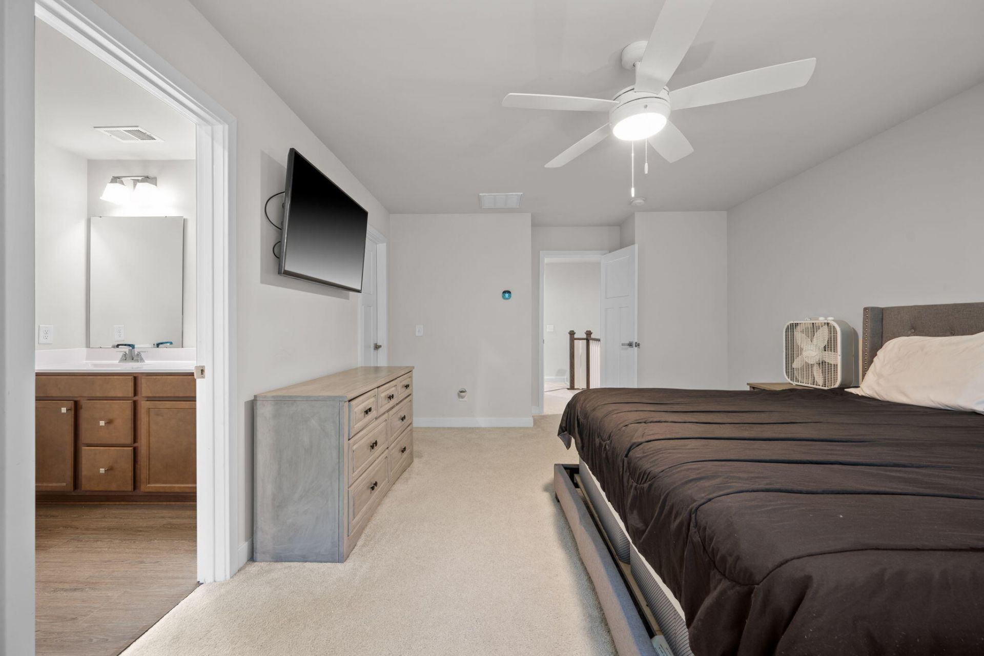 1051 Crescent Cove Lane Photo 24