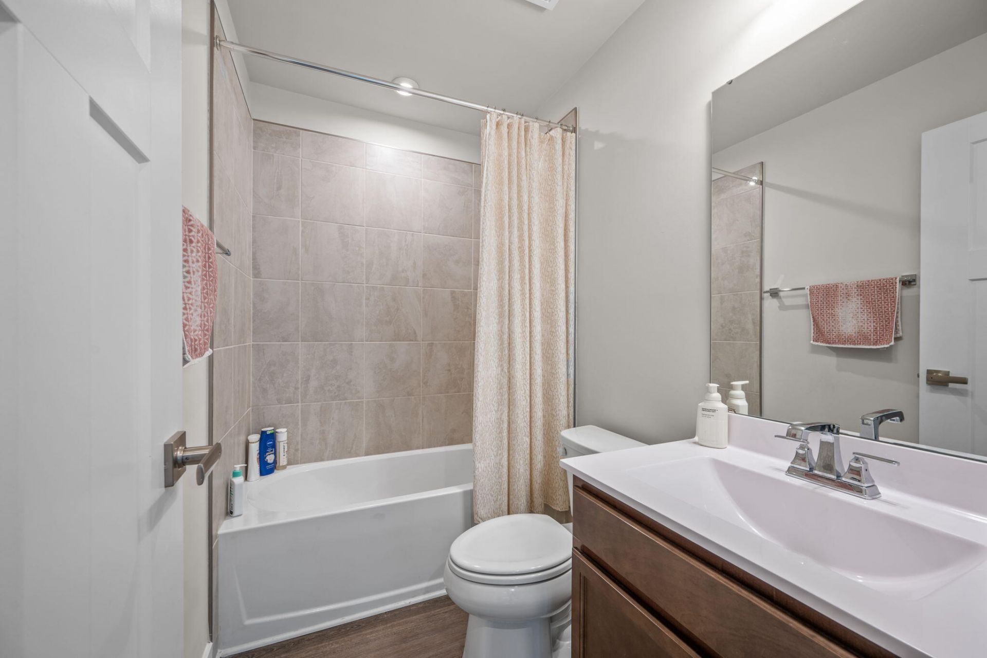 1051 Crescent Cove Lane Photo 29