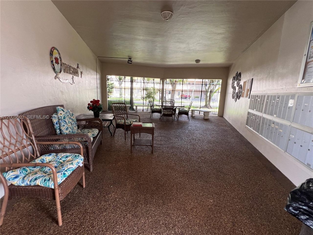 5181 W Oakland Park Blvd, Unit 206, Lauderdale Lakes, FL 33313 Photo