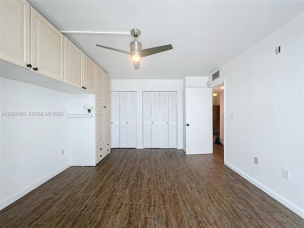 7133 Bay Dr, Unit 705, Miami Beach, FL 33141 Photo