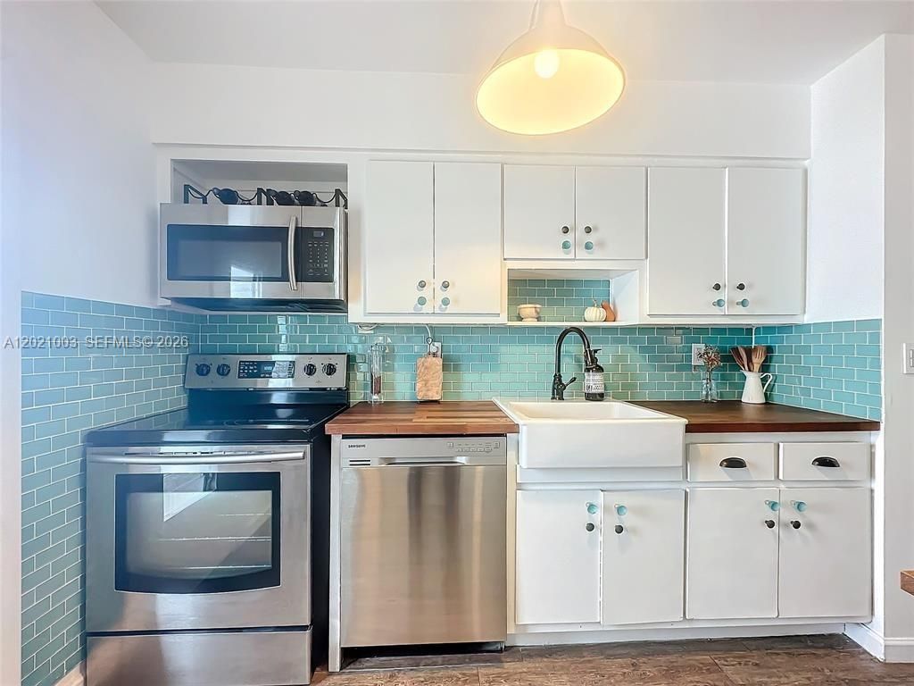 7133 Bay Dr, Unit 705, Miami Beach, FL 33141 Photo