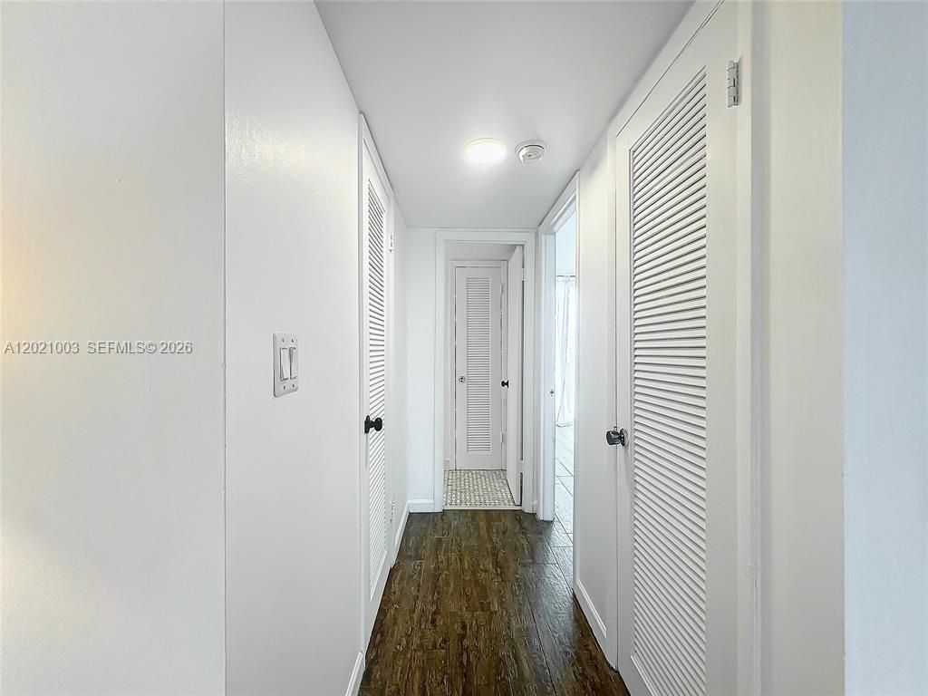 7133 Bay Dr, Unit 705, Miami Beach, FL 33141 Photo