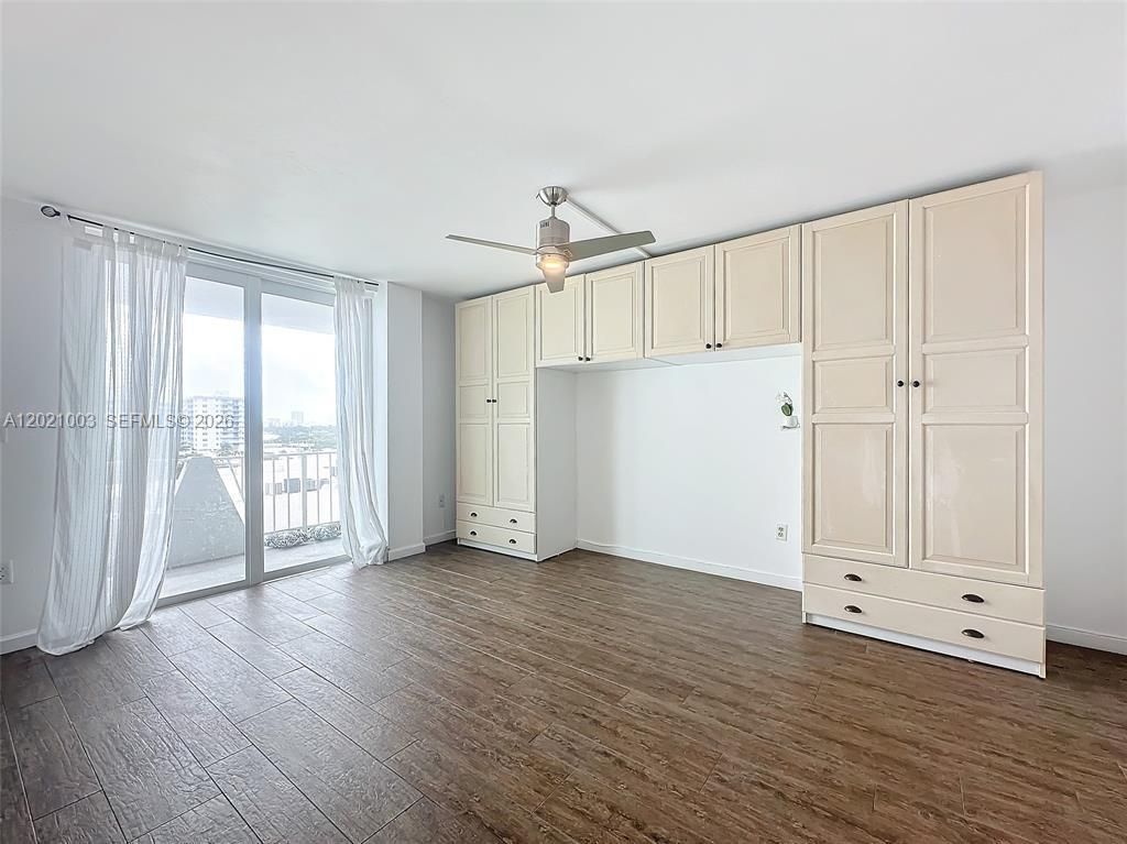 7133 Bay Dr, Unit 705, Miami Beach, FL 33141 Photo
