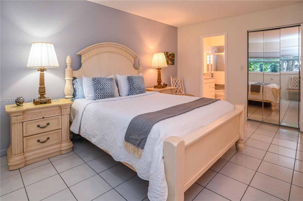 5100 NW 35th St , Unit 107, Lauderdale Lakes, FL 33319 Photo