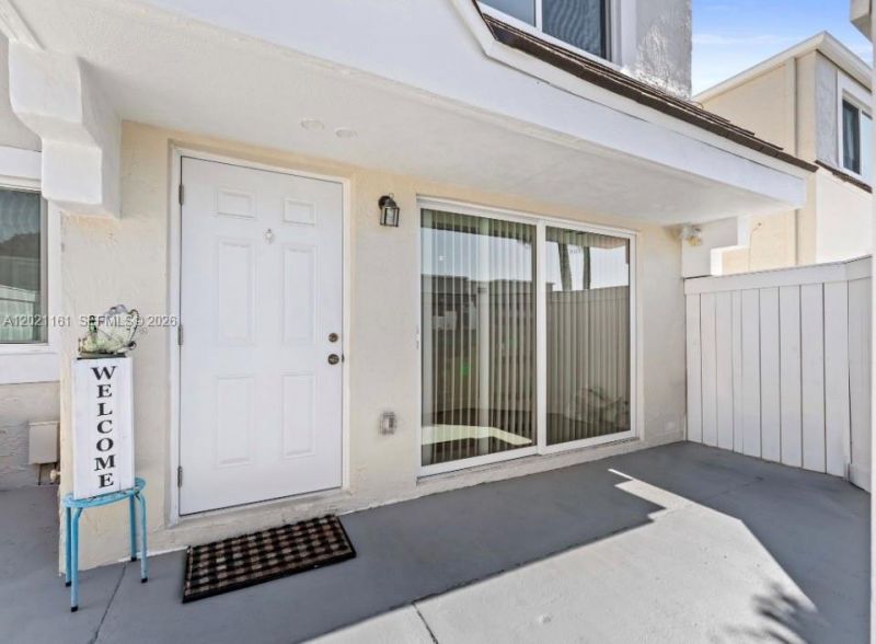 4550 SW 68th Ct Cir, Unit 51-8, Miami, FL 33155 Photo