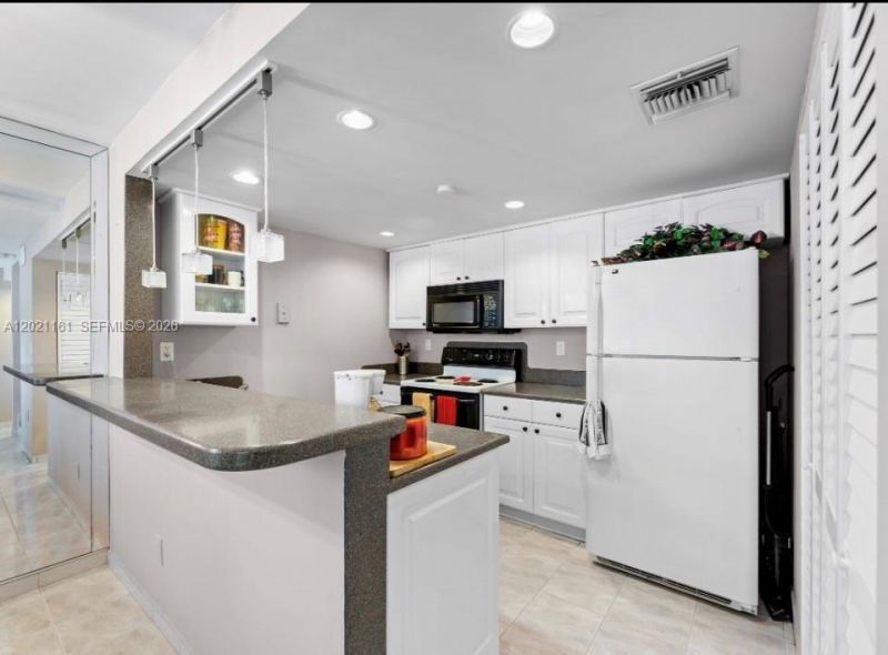 4550 SW 68th Ct Cir, Unit 51-8, Miami, FL 33155 Photo