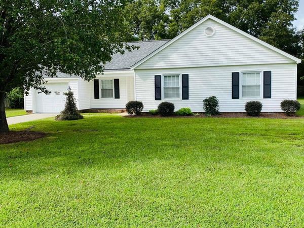 303 King Arthur Road , Greenville, NC 27858