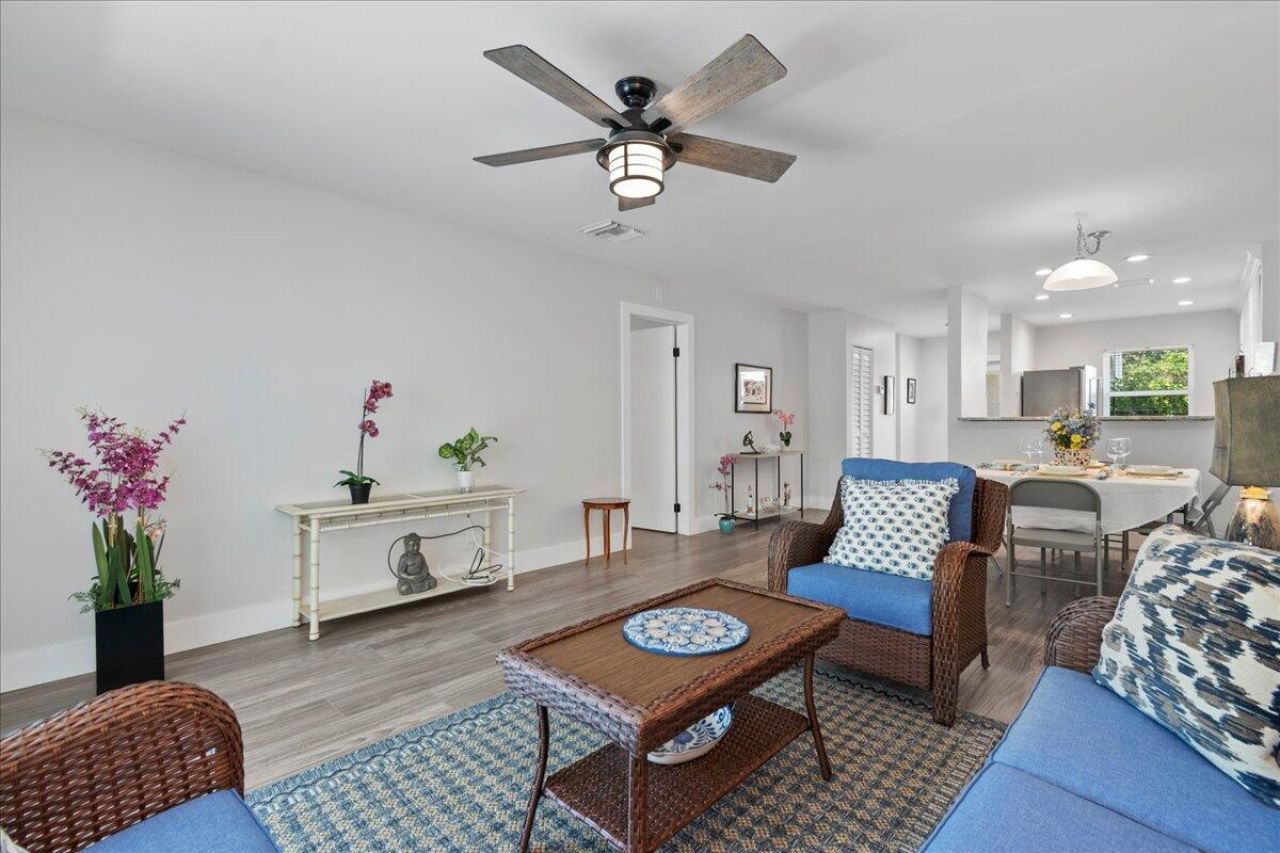 178 Lake Susan Lane, West Palm Beach, FL 33411 Photo