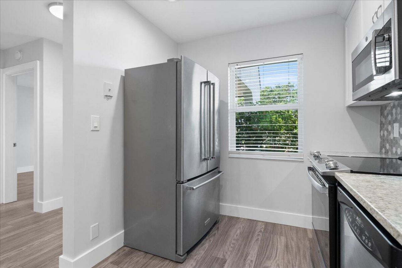 178 Lake Susan Lane, West Palm Beach, FL 33411 Photo