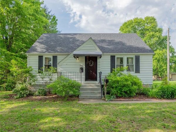 713 Frederick Street, Edwardsville, IL 62025