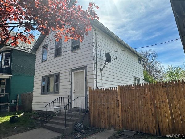 93 Farmer Street , Buffalo, NY 14207