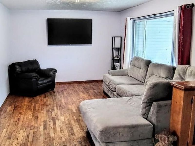 3805 Northern Street NE, Canton, OH 44721 Photo 3