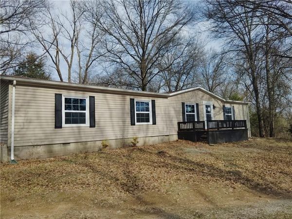 515 S 270th Street, Pittsburg, KS 66762