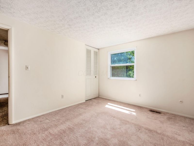 3820 Three Rivers Drive, Groveport, OH 43125 Photo 23