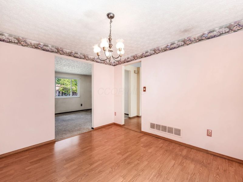 3820 Three Rivers Drive, Groveport, OH 43125 Photo 6