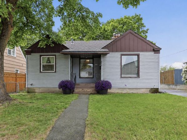 4215 N Maple St, Spokane, WA 99205