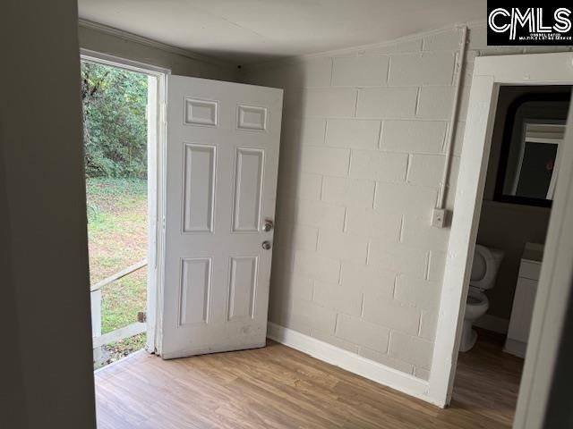 1108 Tree Street Photo 5