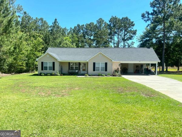 209 Greenbrier Circle, Unit NA, Ocilla, GA 31774