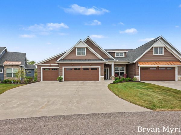 4726 West Wind Drive, Holland, MI 49423