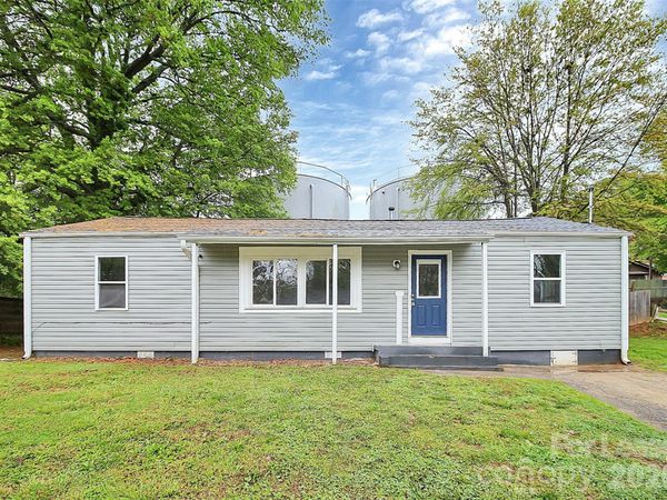315 S Ransom Street , Gastonia, NC 28052