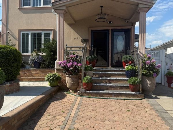 241-11 149th Avenue , Rosedale, NY 11422