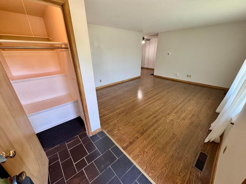 5246 Bigelow Drive, Hilliard, OH 43026 Photo 3