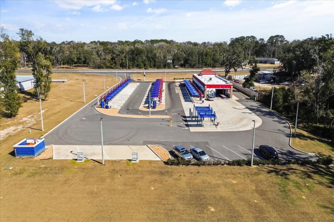9820 SE Us Highway 441 , Belleview, FL 34420 Photo