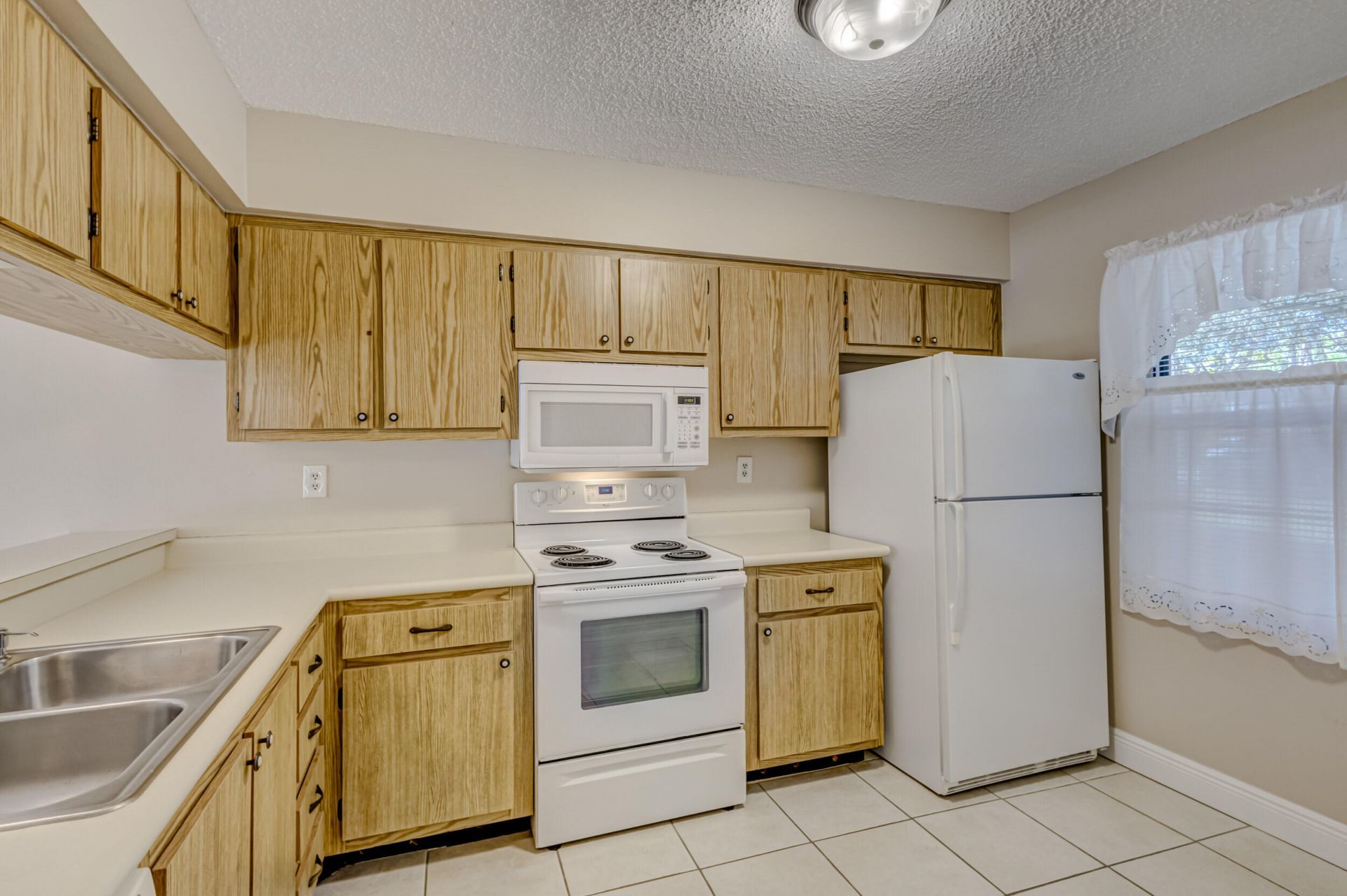 601 Sabal Ridge Circle, Unit A, Palm Beach Gardens, FL 33418 Photo