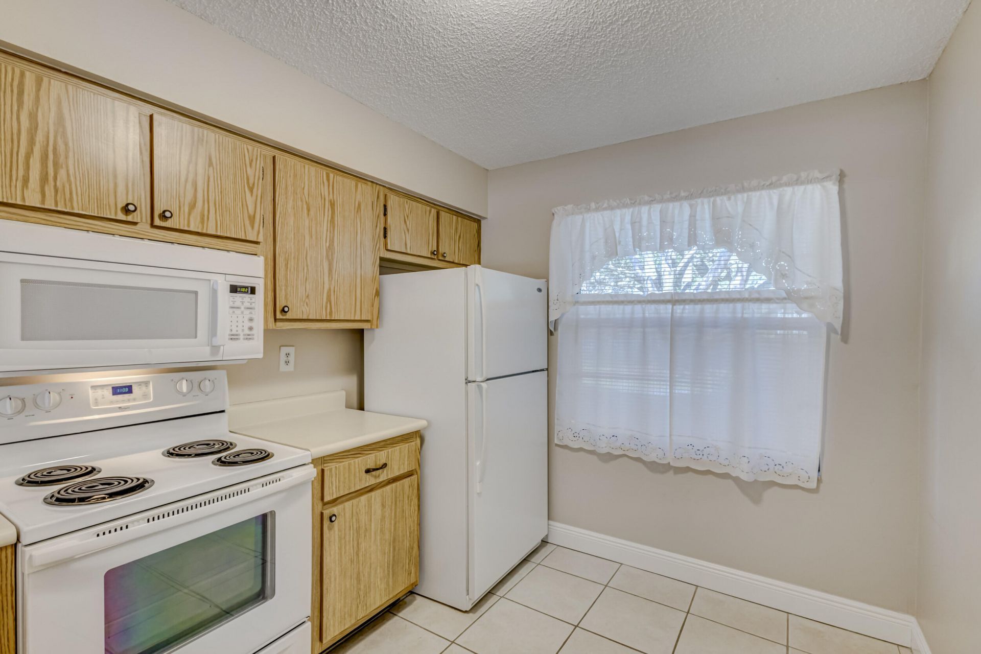 601 Sabal Ridge Circle, Unit A, Palm Beach Gardens, FL 33418 Photo
