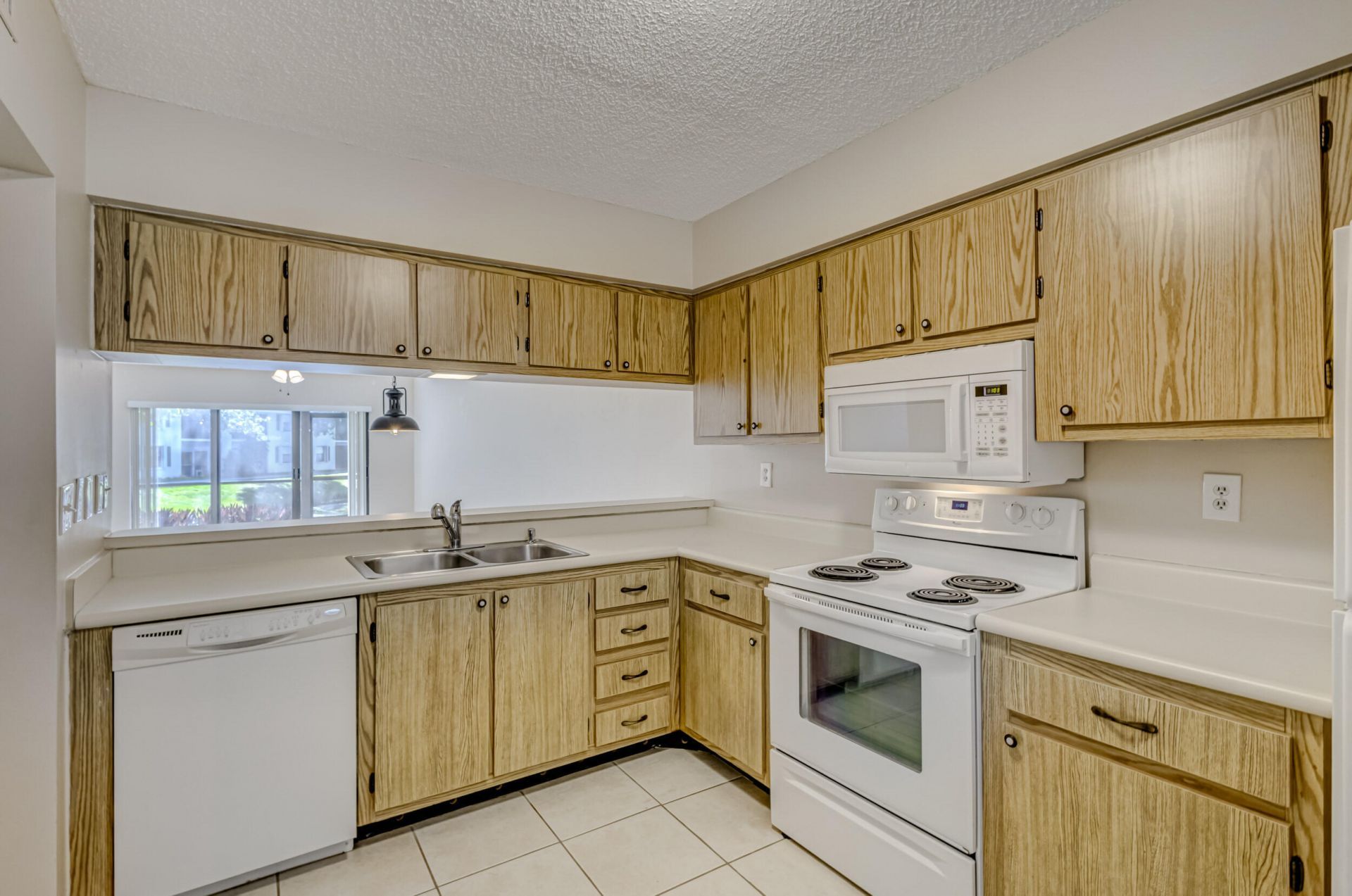 601 Sabal Ridge Circle, Unit A, Palm Beach Gardens, FL 33418 Photo